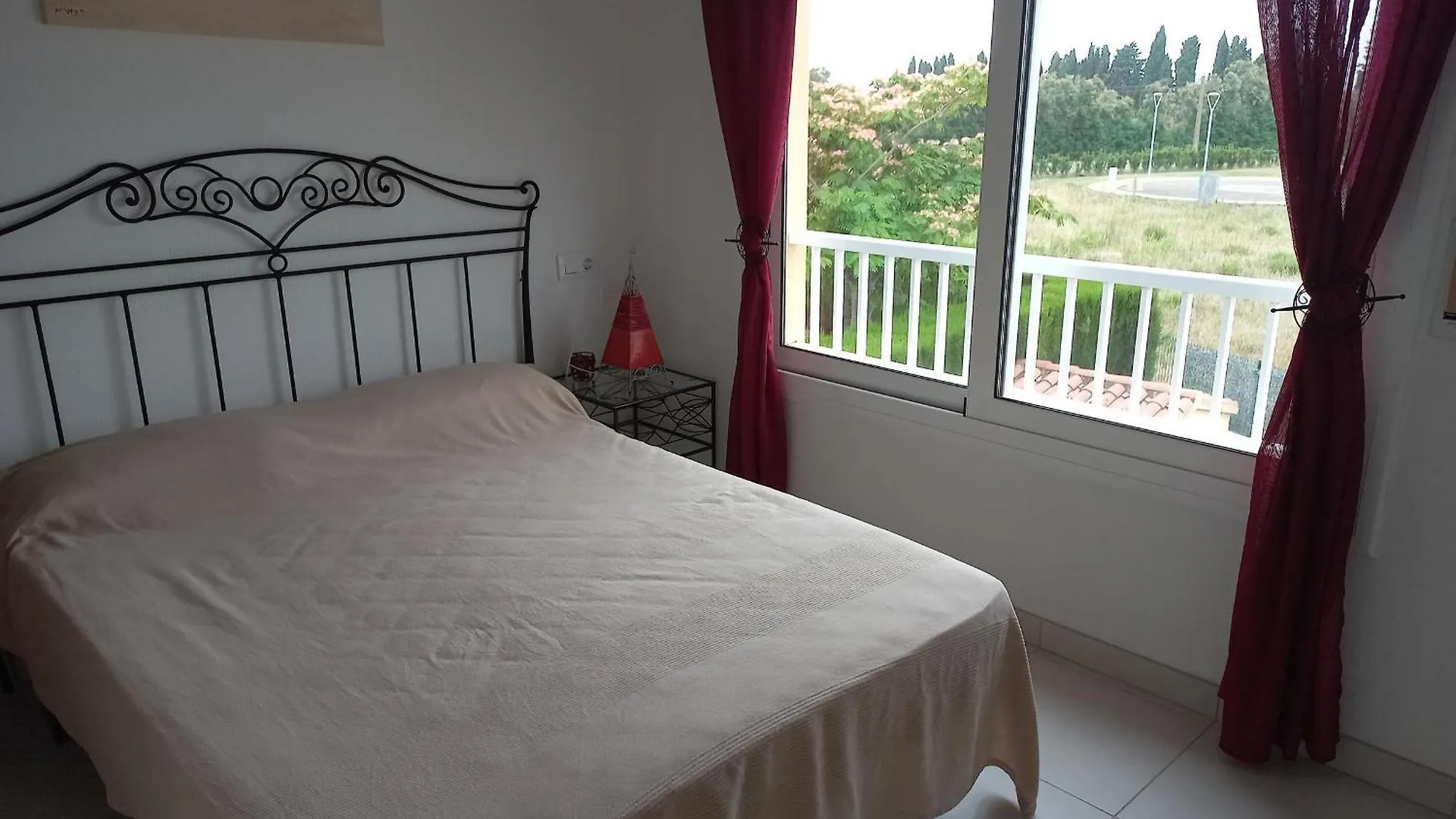 Casa Con Piscina, A/A, Bbq, Wifi Y Garaje En Sant Pere Pescador - Es-89-76 Villa 0*,