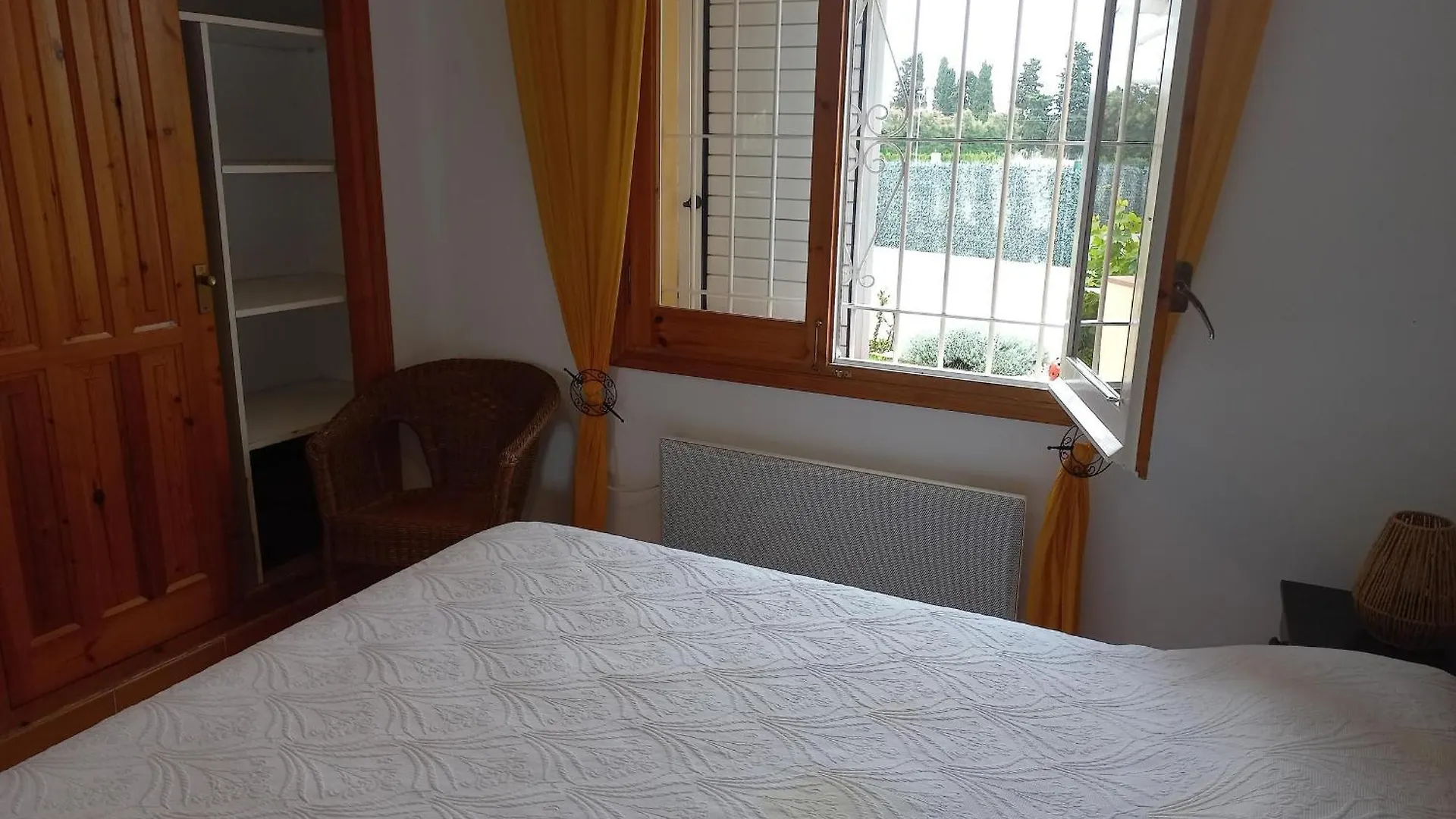 Casa Con Piscina, A/A, Bbq, Wifi Y Garaje En Sant Pere Pescador - Es-89-76 Villa